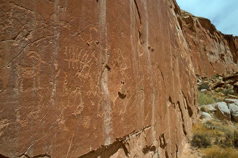 1996-04 Utah Trip 82 Horseshoe Canyon.jpg